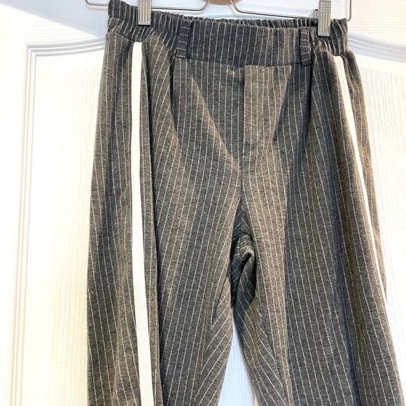 Slouchy grey work pants - Picture 2 of 2